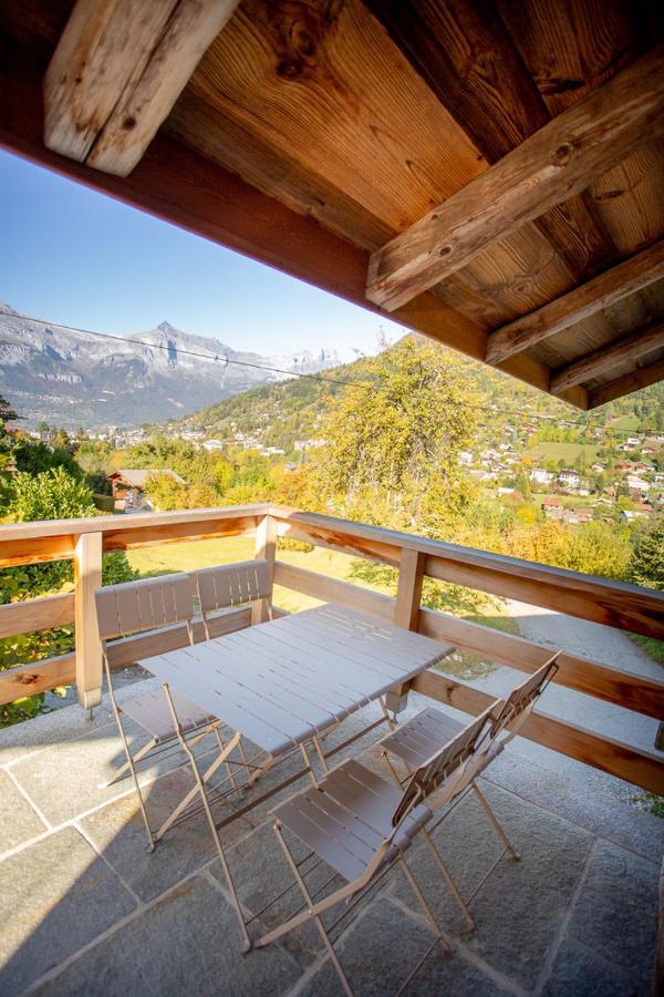 Chalet Byram แซ็งต์-แฌร์เวส์-เลส์-แบ็งส์ ภายนอก รูปภาพ
